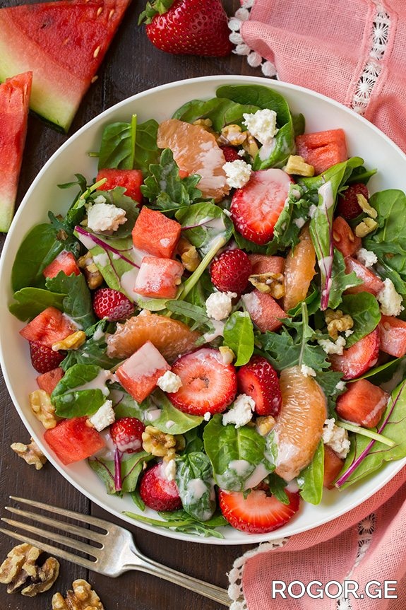 pink-detox-salad8-1654166786..jpg